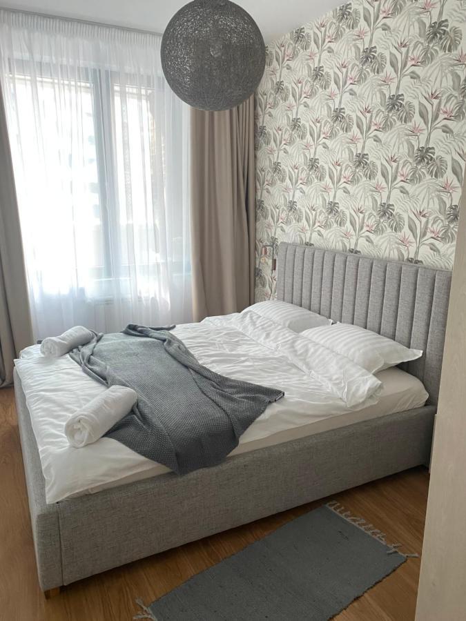 Apartment Pupin Star - City Centre Novi Sad Bagian luar foto